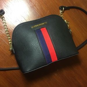 Steven Madden crossbody bag